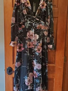 Yumi Kim Black Floral Button-Front Maxi Dress